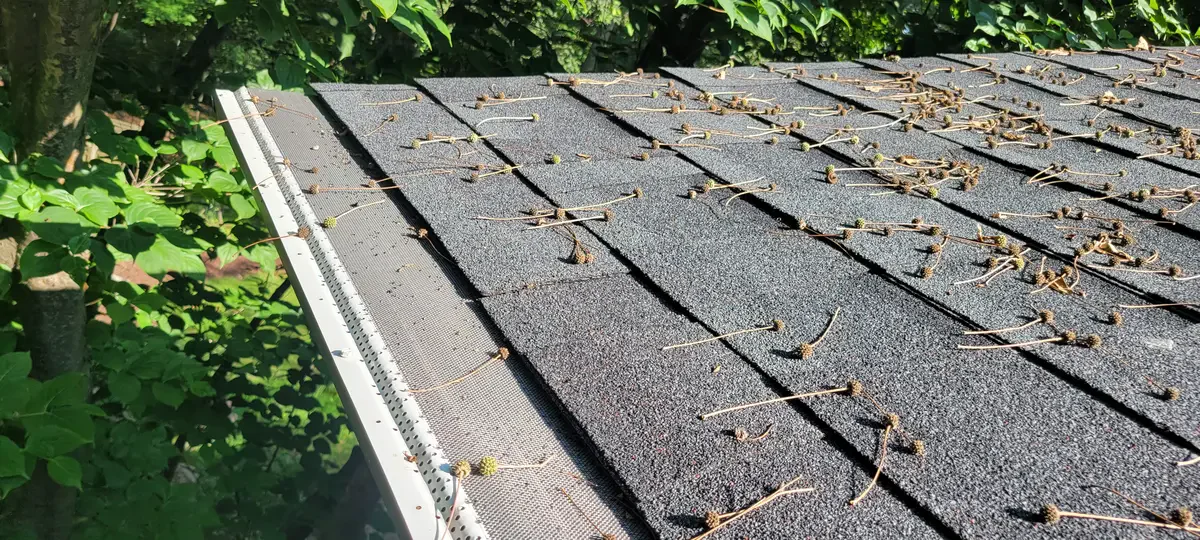 Active Mesh gutter guard system